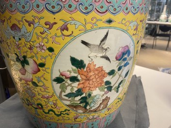 A Chinese famille rose jardini&egrave;re on wooden stand, 19th C.